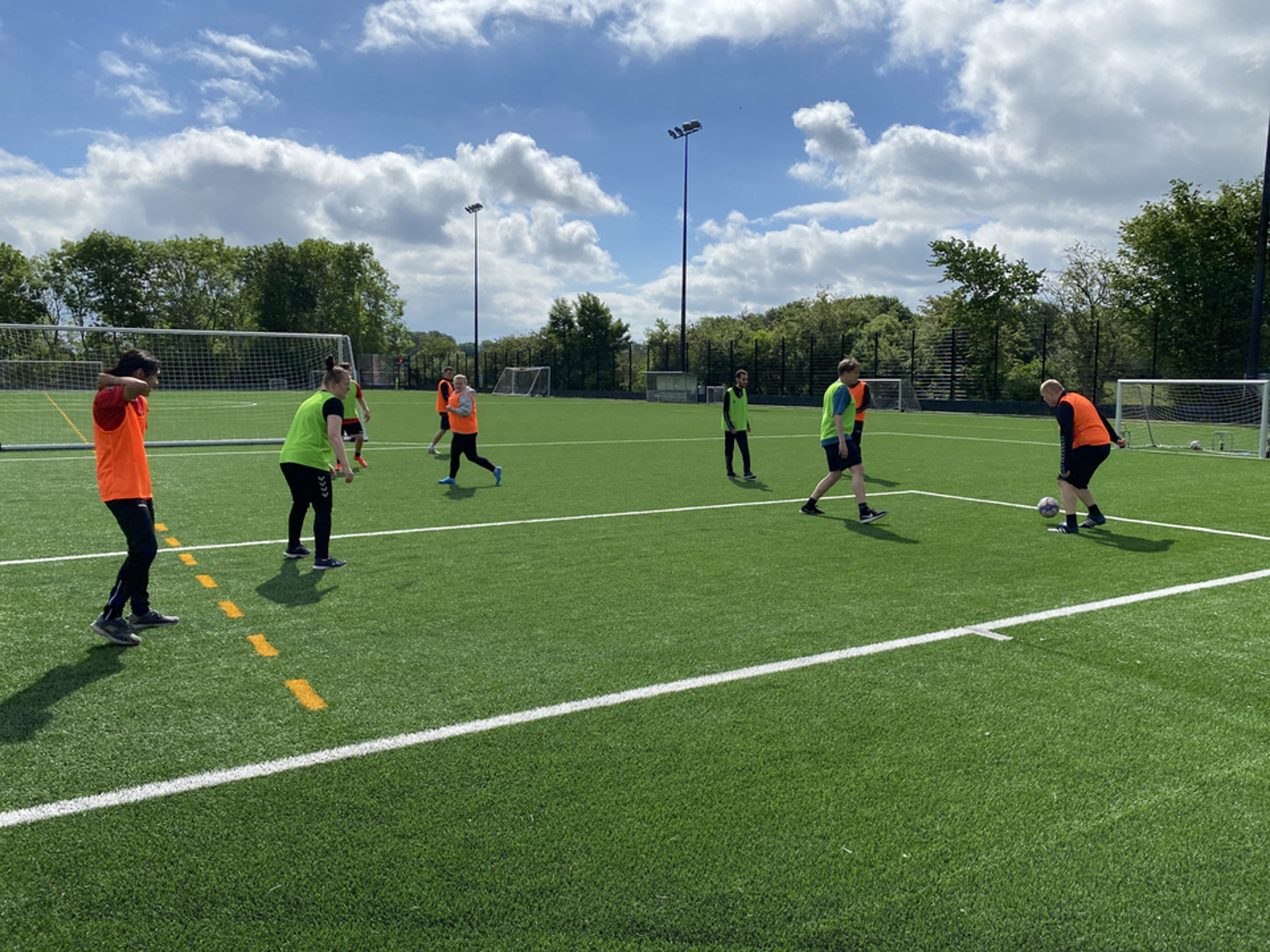 I Roskilde Kommune er fodbold et tilbud til unge ledige